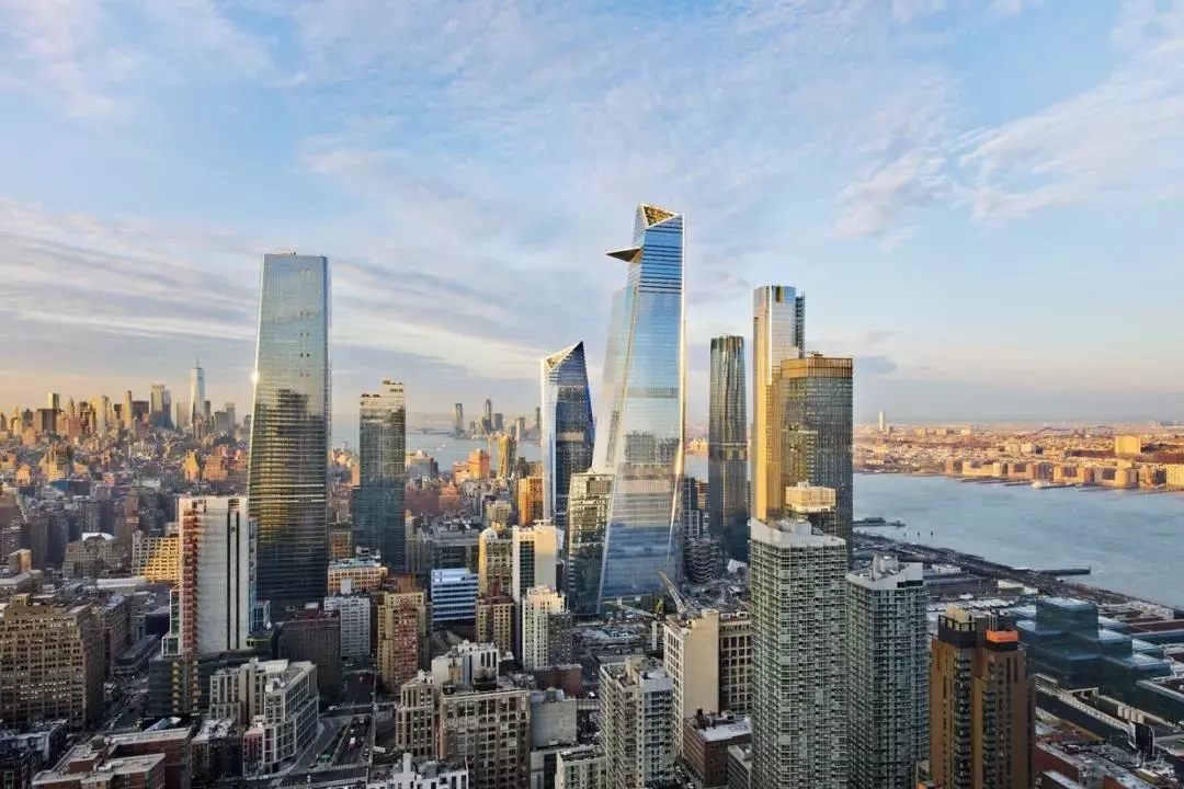 全球地產(chǎn)焦點(diǎn)：哈德遜廣場(chǎng)開業(yè)，KPF設(shè)計(jì)的廣場(chǎng)最高建筑落成